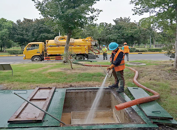 洪雅化油池清理